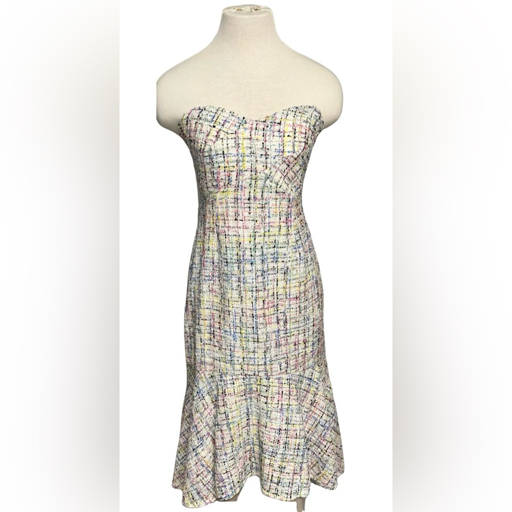 NWT Sam Edelman Confetti Strapless Dress
Women's Size 6 [I-16]